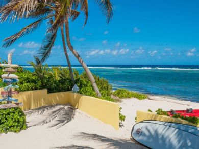 Oceanview Cayman Islands Vacation Rental Sleeps 20 Guests