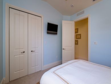 Key Colony Beach Vacation Rental Condo Three Bedrooms