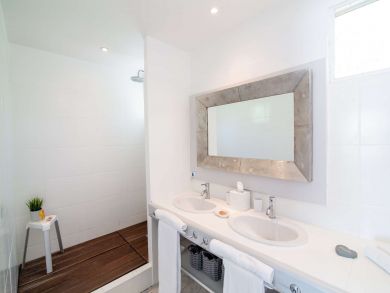 Saint Maarten Vacation Home Sleeps 6 Guests Private Pool