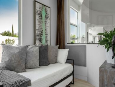 Los Angeles Luxury Vacation Rental Home Four Bedrooms