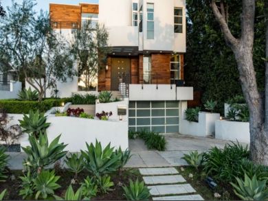 Los Angeles Luxury Vacation Rental Home Four Bedrooms