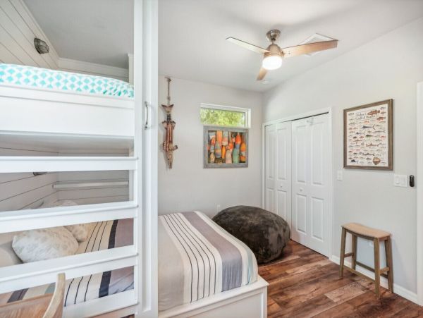 Luxury Longboat Key Monthly Vacation Rental 4-Bedroom Pool Home with Outdoor Kitchen