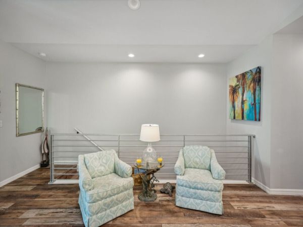 Luxury Longboat Key Monthly Vacation Rental 4-Bedroom Pool Home with Outdoor Kitchen