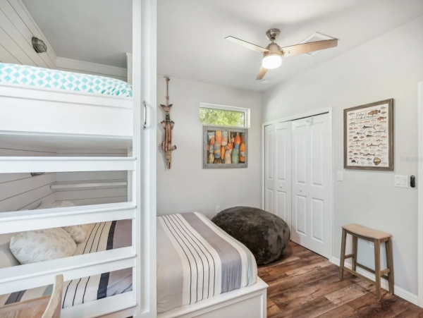 Luxury Longboat Key Monthly Vacation Rental 4-Bedroom Pool Home with Outdoor Kitchen