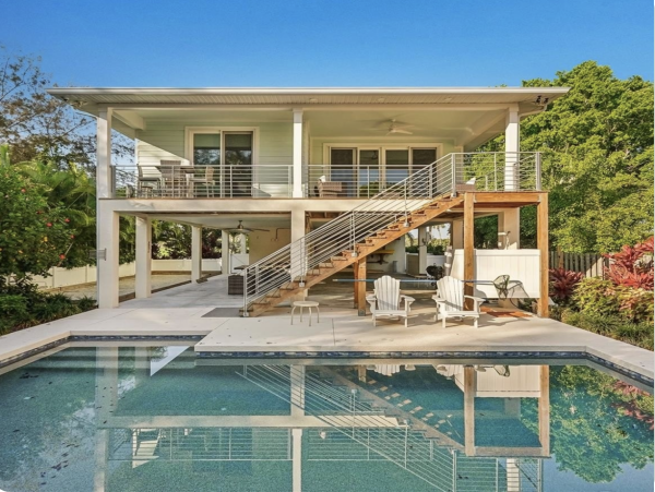 Luxury Longboat Key Monthly Vacation Rental 4-Bedroom Pool Home with Outdoor Kitchen