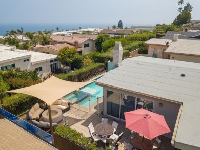 Malibu Four Bedroom Luxury Home with Pool & Spa Sleeps 8