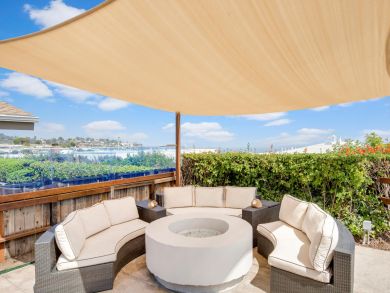 Malibu Four Bedroom Luxury Home with Pool & Spa Sleeps 8