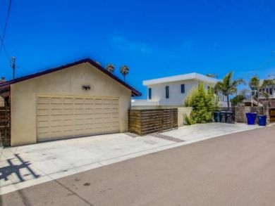 Spacious Oceanfront Home with Private Pool