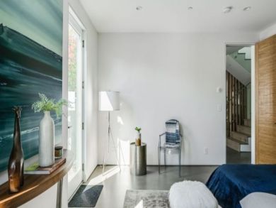 Venice Four Bedroom Deluxe Vacation Rental Home Sleeps 8