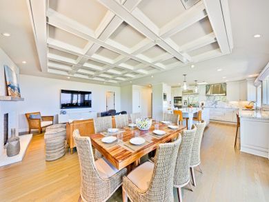 Luxury La Jolla Vacation Home Sleeps 10 Guests Walk to Beach Luxury La Jolla Vacation Home Sleeps 10 Guests Walk to Beach