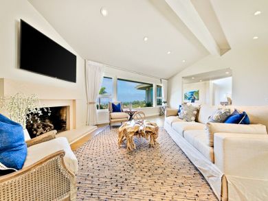 Luxury La Jolla Vacation Home Sleeps 10 Guests Walk to Beach Luxury La Jolla Vacation Home Sleeps 10 Guests Walk to Beach
