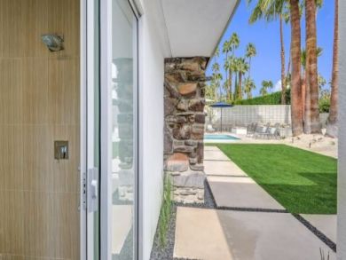 Sophisticated 5 Bedroom Home Private Pool and Mountain Views