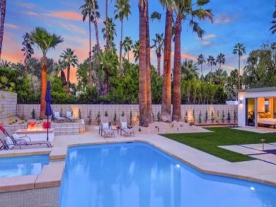 Sophisticated 5 Bedroom Home Private Pool and Mountain Views