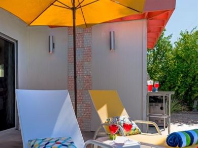 Palm Springs Three Bedroom Vacation Home with Pool & Spa