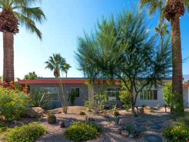 Palm Springs Three Bedroom Vacation Home with Pool & Spa