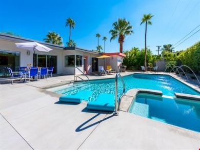 Palm Springs Three Bedroom Vacation Home with Pool & Spa