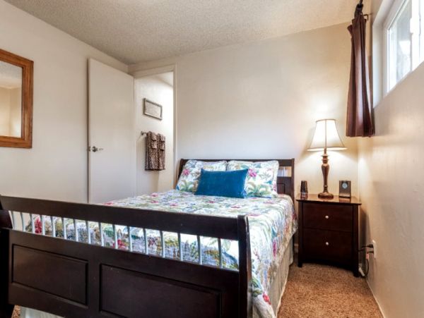 Sunset Cliffs Ocean Front Five Bedroom Vacation Home