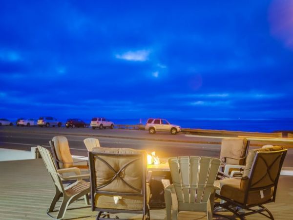 Sunset Cliffs Ocean Front Five Bedroom Vacation Home