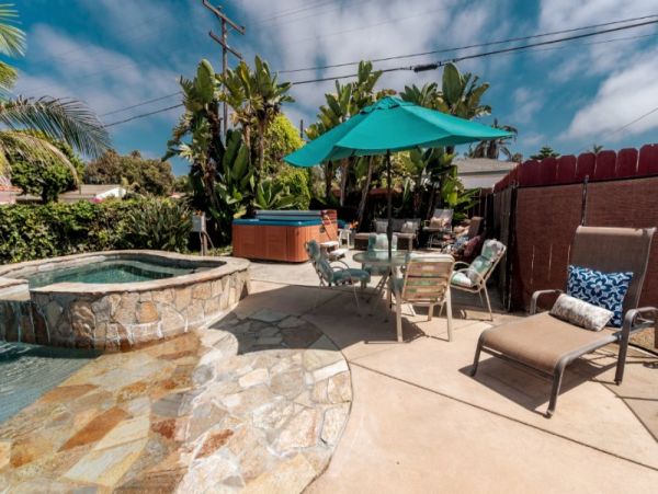 Sunset Cliffs Ocean Front Five Bedroom Vacation Home