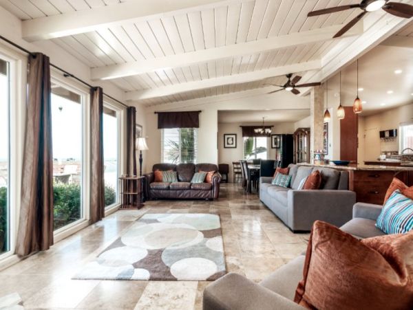 Sunset Cliffs Ocean Front Five Bedroom Vacation Home