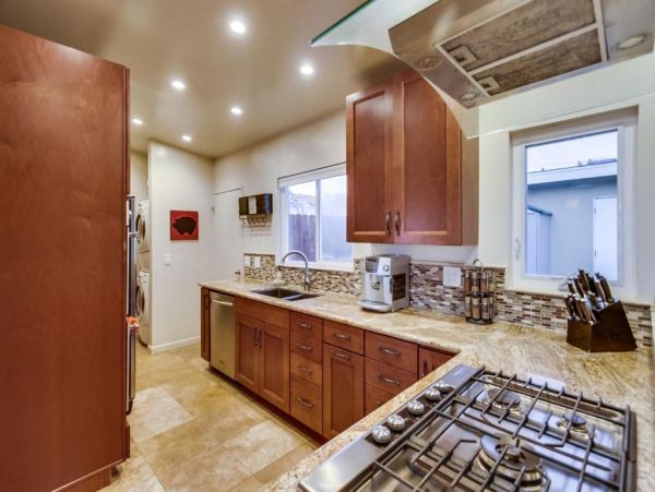 Sunset Cliffs Ocean Front Five Bedroom Vacation Home