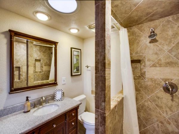 Sunset Cliffs Ocean Front Five Bedroom Vacation Home