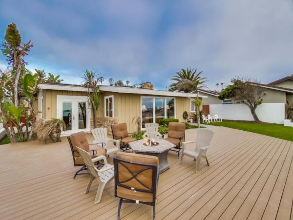 Sunset Cliffs Ocean Front Five Bedroom Vacation Home