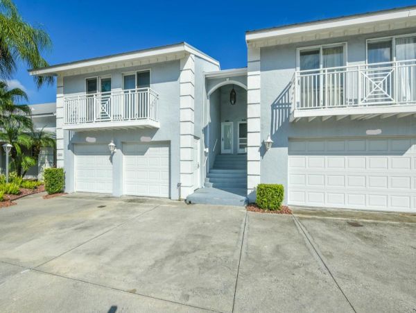 Siesta Key Vacation Townhouse Half Block Beach
