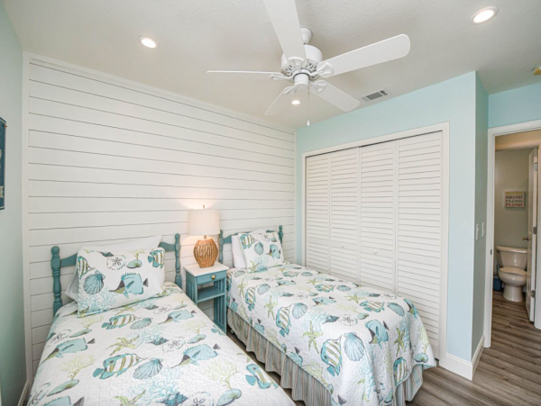 Siesta Key Vacation Townhouse Half Block Beach