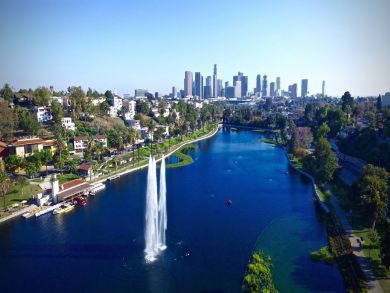 Stunning Los Angeles Vacation Pool Home Sleeps 6 Guests