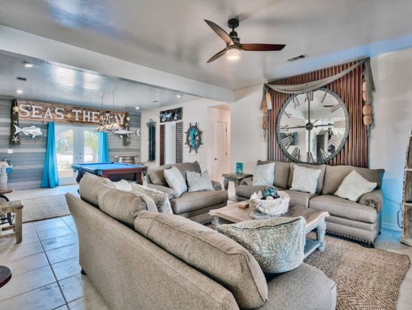 Destin Luxury Vacation Rental Home Nine Bedrooms Sleeps 30