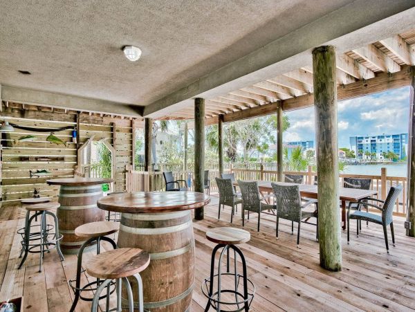 Destin Luxury Vacation Rental Home Nine Bedrooms Sleeps 30