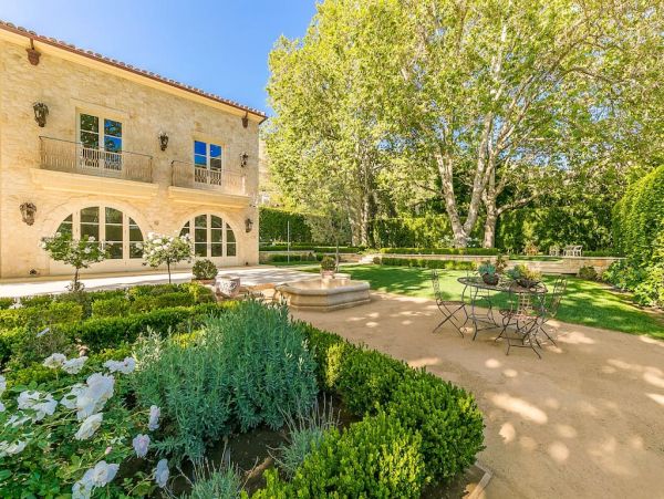 The Most Exclusive Malibu Rental Villa