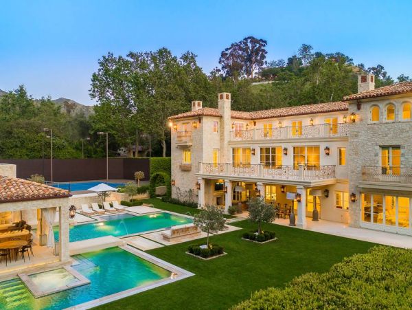 The Most Exclusive Malibu Rental Villa