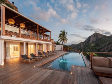St. Barts Home 941002