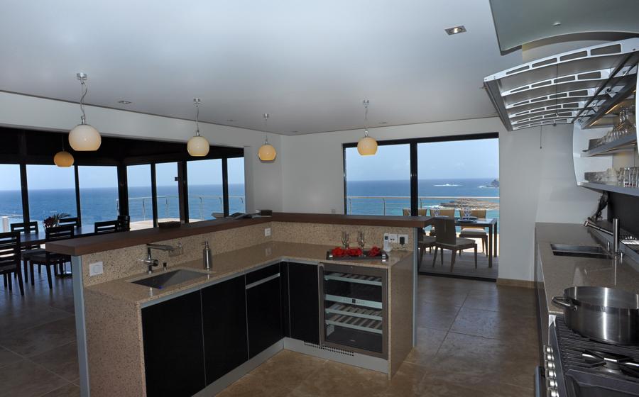 St. Barts Home 941003