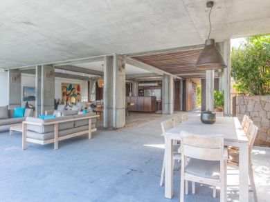 St. Barts Home 941006