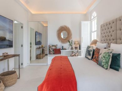 St. Barts Home 941012