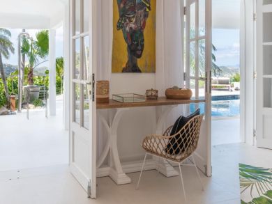 St. Barts Home 941012