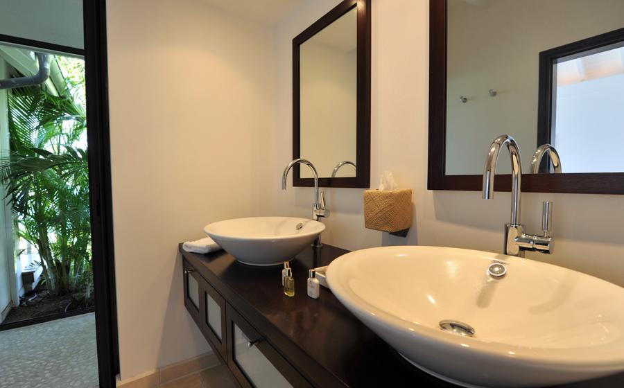 St. Barts Home 941015