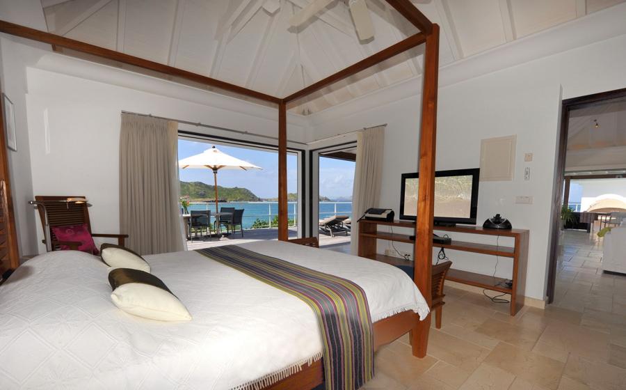 St. Barts Home 941015