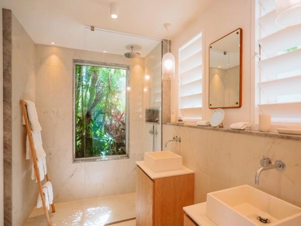 St. Barts Home 941020