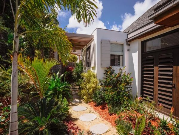 St. Barts Home 941020