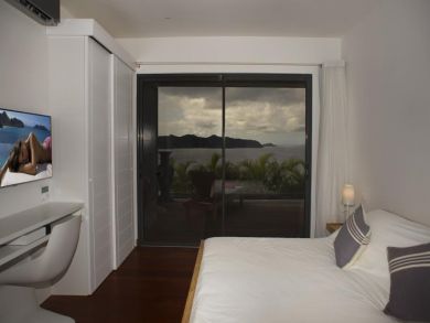 St. Barts Home 941024