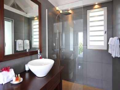 St. Barts Home 941041