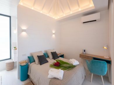 St. Barts Home 941044