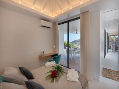 St. Barts Home 941044