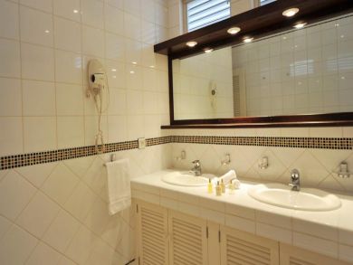 St. Barts Home 941045