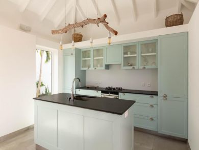 St. Barts Home 941049