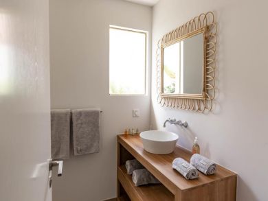 St. Barts Home 941049